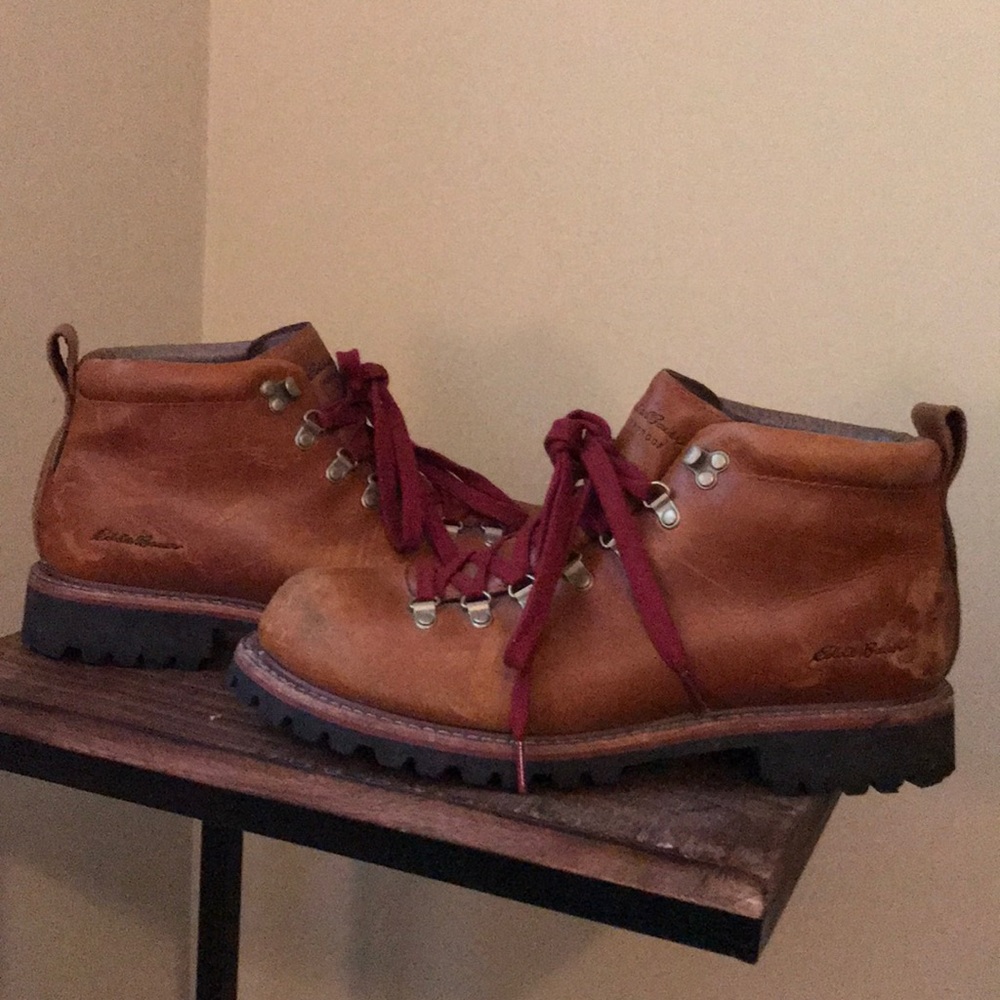 Eddie Bauer K-6 Waterproof Boot